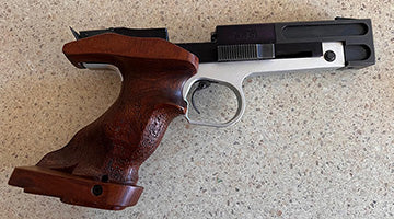 FAS 32 wad cutter 2 mags adjustable grip Case if i can find it posted to your dealer at auspost rates