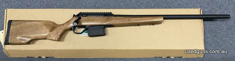 Brand new in box Lithgow LA102 in 204. Has a 22 inch threaded barrel. Picatinny rail. Fluted bolt and bolt knob. Lovely wood stock. 10 round magazine $65 freigh