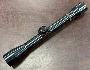 WEAVER
K4
4X32
DUPLEX RETICLE
STEEL TUBE 
MILKY LENSES NEEDS
CLEANING AND SERVICING
ONE ONLY

EXC $90