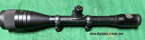 Hard to find target scope , no ring marks , perfect optics , fine reticule , complete with Leupold rings - weaver base .