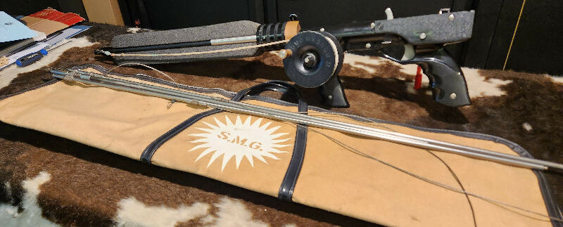 Johnson Sub-Marine Gun, incredibly Rare early Johnson SMG, USA made early production .22 Blankfire spear gun.