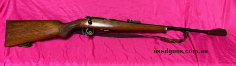 Beautiful Mauser 410B there are some storage marks on the stock but the bore and blue are 99% and original. This is not a refurb and the cartouche is nice and c