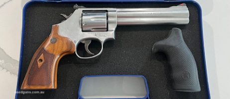 Smith and Wesson 686-6. 6inch barrel. Great condition, comes with 2 handles. All original paperwork and box. No used as much as I would like.