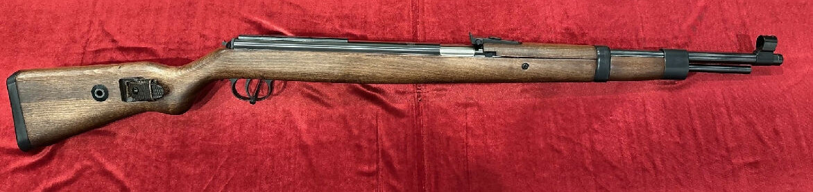 Diana K98 break barrel air rifle in .22 air in excellent condition selling due to limits. can post to eastern states.