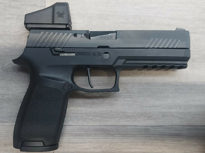 Sig Sauer P320 with Vortex optic