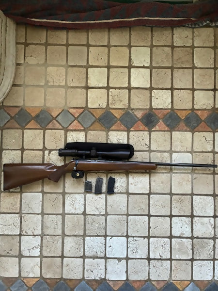 CZ 452-2E ZKM American , made in the Czech Republic ,smooth action, threaded barrel , x2 10 shot magazines , x1 5 shot magazine , neoprene scope cover , one scu