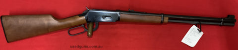 Hi here‚Äö√Ñ√¥s a near new Winchester model 94 lever action in 30/30 win has been a safe queen all of its life appears to be unfired and has one spot of bluing 