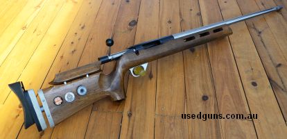Piece of Ozzy target rifle history, that still rubs shoulders with the best. Wearing a modern, 28" fluted SS Lothar-walther (M852 chamber done by T-Bone). Plent