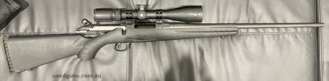 Bushnell Trophy Extreme 2.5-15x50. Rifle shoots very well but has some minor marks that are hardly visible on barrel. Slightly negotiable on price. Buyer pays p