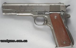 Completely original and entirely correct 1943 manufactured Remington Rand 1911A1 pistol. Usual Remington Rand legend to LHS of slide; RHS of frame has usual ‚Äö