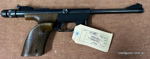 A good to very good Hammerli Master 177 Air calibre air pistol. Set up for left hand shooter. Pistol is surplus to local pistol club requirements. Fitted with 1