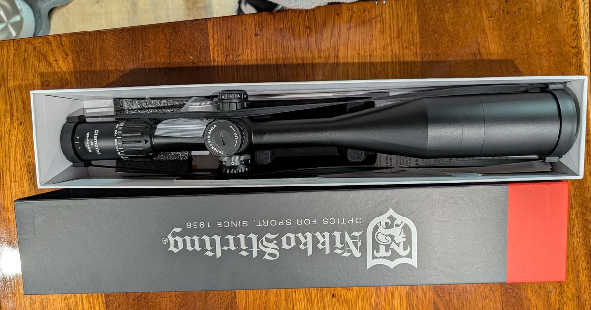 Nikko diamond long range 10-40x56