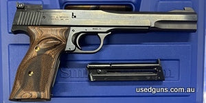 Brand new and in stock for immediate delivery. Smith and Wesson Model 41 with 7" barrel in 22lr. $30 freight to your dealer Australia Wide except WA ($65 Perth 