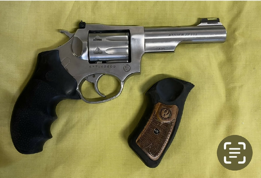 Ruger SP 101 Stainless 8 Shot .22lr , two sets of grips , in great order