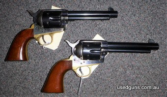 Pairof Uberti 1873 44/40cal revolvers in good condition. Great for Western Action shooting. Will sell as a pair only. ‚Äö√Ñ√£Barrel Length 141mm, 6 Shot. Call S