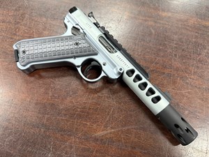 RUGER 
MARK IV LITE
22LR
10 SHOT
ADJUSTABLE SIGHTS
ORIGINAL CASE
TWO MAGS
PIC RAIL
ADJUSTABLE REAR SIGHT
LIGHT BLUE FINISH
LIGHT BLUE ANODIZED METAL GRIP FRAME
G10 GRIPS
VOLQUARTSEN COMP FITTED FOR CLUB COMPLIANCE
150MM BARREL INCLUDING COMPENSATOR
#500377517

UNIFRED $1095
PROHIBIT