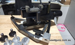 Farley F Class front rest with Magnum base. Edgewood bag, also comes with Sixty 10 Rattler ammo caddy and 3 sets of feet.