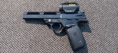 CONSIGNMENT SMITH & WESSON 22A-1 w/ RED DOT & 8 MAGS USED SN: UDD9392