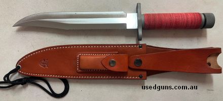 New vintage Al Mar Survival Knife. US-made and perfectly finished. Part of deceased estate collection.