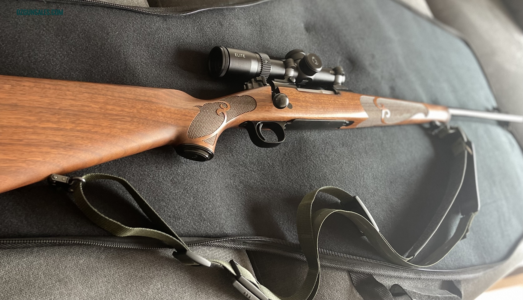 Winchester Model 70 Featherweight 30-06