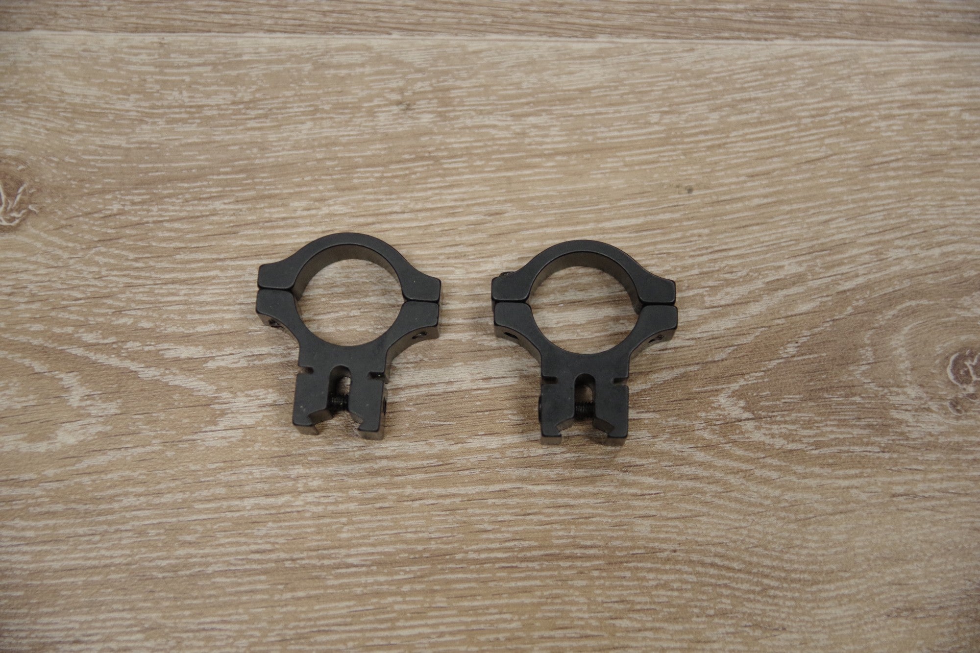 S/H BLK 3/8th 25mm (1") MEDIUM RINGS