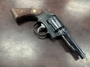 SMITH & WESSON 
MODEL 10-7
38 SPECIAL
6 SHOT
4 INCH BARREL
CLASSIC BLUED FINISH 
ORIGINAL CHECKERED TIMBER GRIPS
FIXED SIGHTS
#6D91355

VGC+ $690