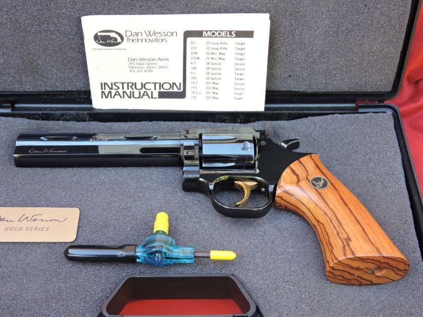 Very Rare Dan Wesson "Gold Series"