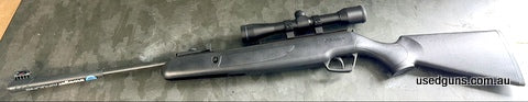 Stoeger x10 117 air rifle 1000 fps. Minimal use just taking up space. Comes as is with original scope. Located Penrith area Sydney.