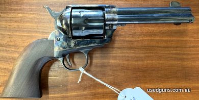 Pietta 1873 44-40. Colour case hardened frame, walnut grip, is in Very good condition.