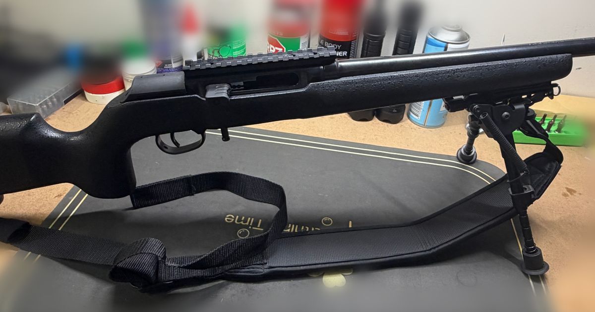 SAVAGE A17r Varmint 17HMR Lever Release /  CZ452 17HMR/22WMR 5RD metal magazine