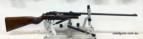 Webley Service air rifle Mk II 22 Air in good condition. Minimal wear marks on exterior from general usage, light dents on timber stock. Bore is excellent. More