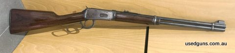 Pre 64 Winchester made in 1960. It‚Äö√Ñ√¥s good in operation with a great barrel. The wood had a varnished finish