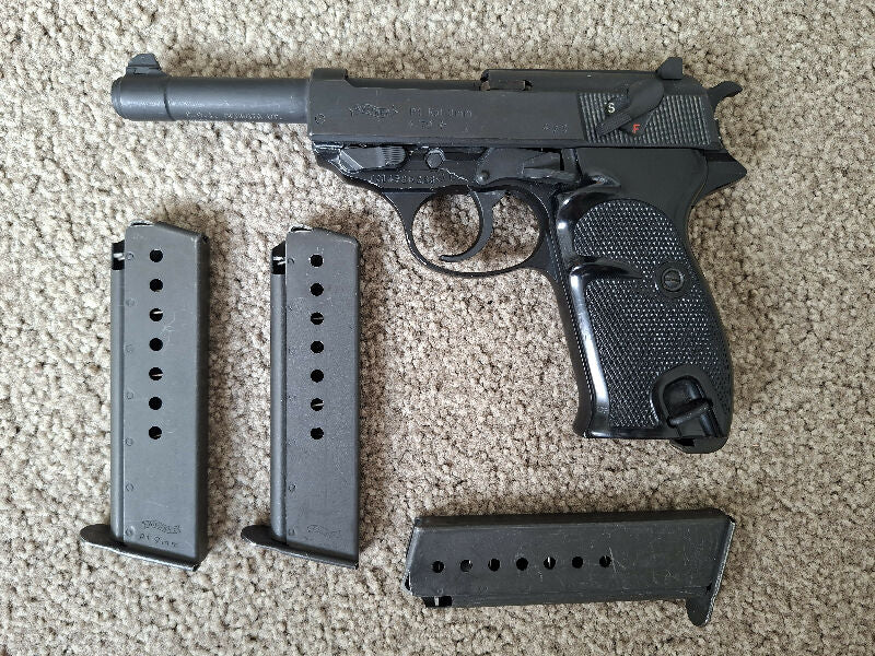 Walther P1 German Army arsenal surplus, built in 1983. NOT shootable due to crack in frame. Great deal for someone looking for parts, mags or barrel. Barrel 10/