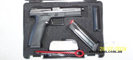 COMES WITH ORIGINAL CASE, BOOKS, TWO MAGAZINES AND CLEANING GEAR. NEAR NEW AS HAD NO MORE THAN 50 ROUNDS AT RANGE. BUYER PAYS FREIGHT.