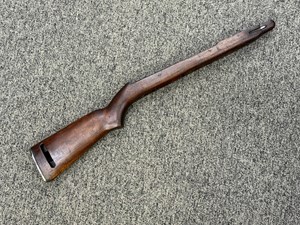 M1 CARBINE
ORIGINAL
MILITARY 
TIMBER STOCK
WITH MARKINGS
ORIGINAL STEEL BUTT PLATE
HAS PITTING
SEMI AUTO 
CATEGORY D
ONE ONLY

VGC $129