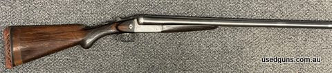 The Walter Betts is in good used condition. Does have petina and usage imperfections along the bluing. The shotgun sports 30" Barrels, a centre bead, and gold i