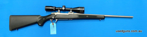 Very good condition Ruger M77 in 204. 20 inch barrel in very good condition no marks or marring. Great all weather rifle.