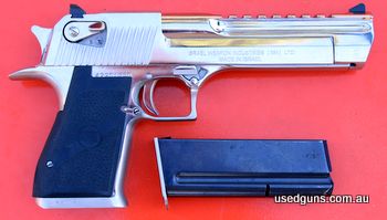 Israeli made Dessert Eagle 44 Magnum Stainless in excellent condition.
