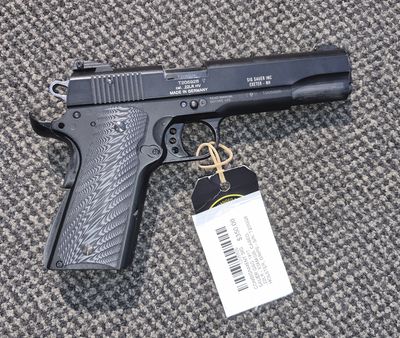 CONSIGNMENT SIG SAUER GSG 1911 .22LR - X5MAGS, CASED, HOLSTER, GRIPS - S/N: T205926