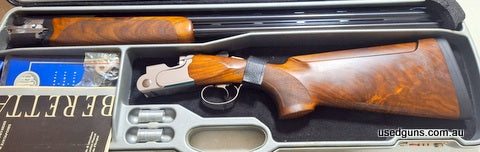 Adjustable stock, beautiful wood. Comes with hard Beretta case. Only selling due to moving overseas.