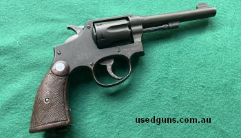 SMITH & WESSON VICTORY MODEL SERVICE REVOLVER: 38-200 Cal; 6 shot fluted cylinder; 127mm (5‚Äö√Ñ√π) barrel; vg bore; standard sights & 2 line S&W address to bar