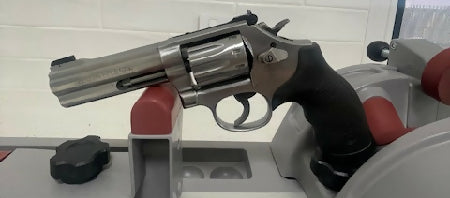 I am selling my Smith&Wesson, Model 617 , 22 cal, 10 shot revolver. It’s had less than 100 rounds fired through it and is in as new condition. It would suit a n
