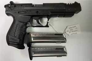 Perfect 1st pistol complete with 3 x magazines , all offers considered