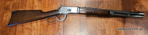 Rare 16in 1892 Short Rifle in 44-40.These short rifles are scarce. Action ,mag and barrel have been polished up and barrel does have heavy exterior pitting. Bar