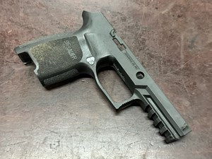 SIG SAUER 
P320 COMPACT
BLACK ORIGINAL
GRIP FRAME
ONE ONLY

EXC $89