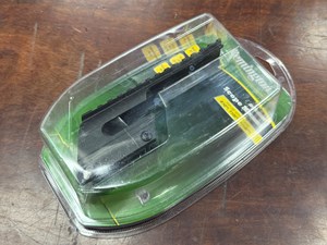 REMINGTON
870 / 1100 / 1187
SCOPE MOUNT
ORIGINAL
IN ORIGINAL PACKAGING
TWO ONLY

AS NEW $65 EACH