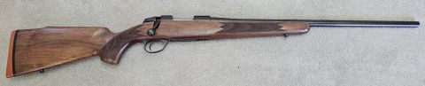 Sako Hunter in 204. Condition is very good, Would be excellent except for a few minor storage marks. Price excludes postage but happy to assist. Text preferred.