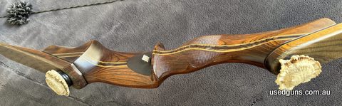Schafer Silvertip Custom Take Down Recurve Bow 66lb @29‚Äö√Ñ√π, 60‚Äö√Ñ√π AMO. The Schafer Silvertip is regarded by many as being the ultimate custom recurve bo