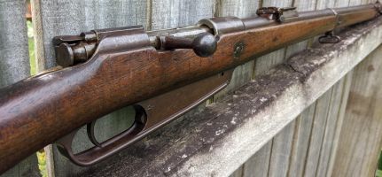 gewehr 88 in fair condition, front band missing its screw and rear sight missing its spring. Post+transfer at buyers expense
