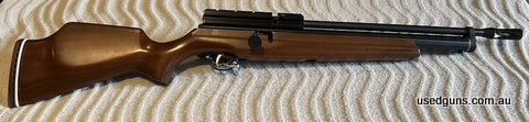 Webely Raider 10 PCP in very good condition. No longer required as my son no longer shoots air field target. Transfers and postage at buyers cost. Comes with tw